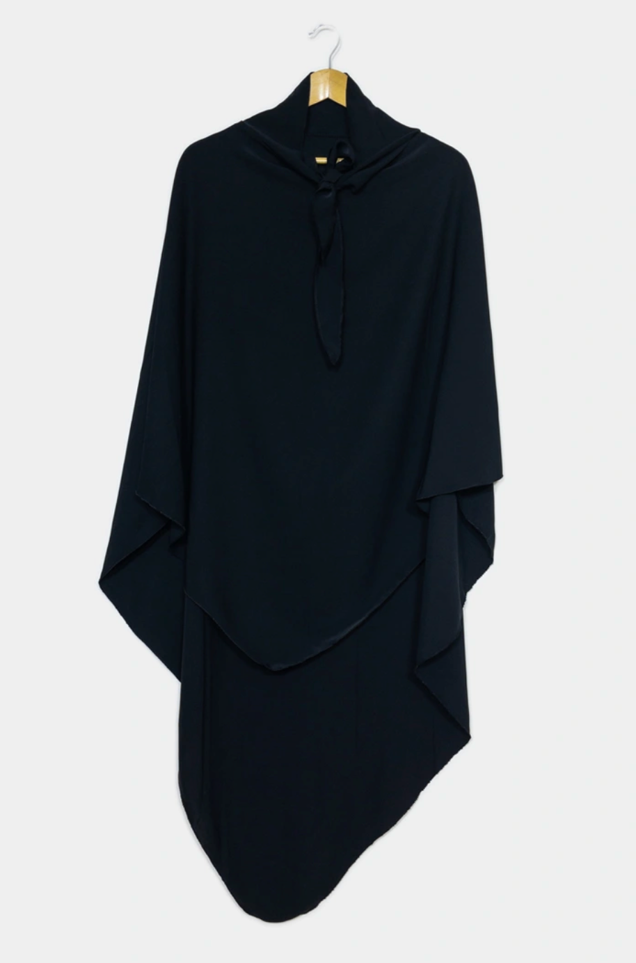 Khimar long en soie de Médine
