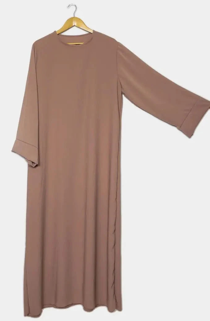Abaya en soie de Médine